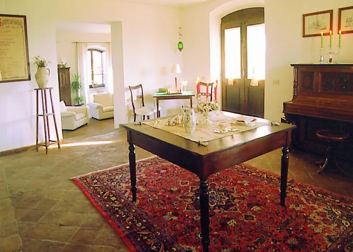 I Poggetti 3* 카스텔조르지오